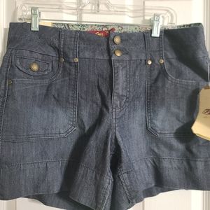 Short Stretchy Jean Shorts